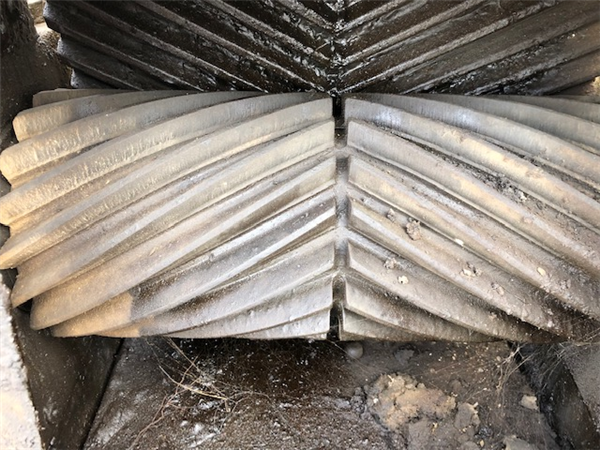 Canadian Allis Chalmers 6' X 14' Ball Mill With 250 Hp Motor)